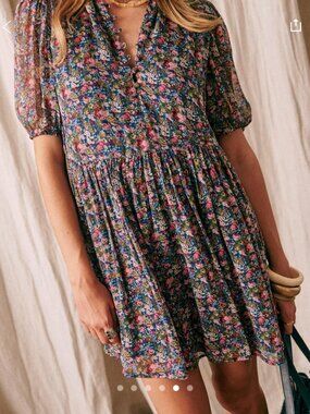 Sezane Holy Dress in English Countryside